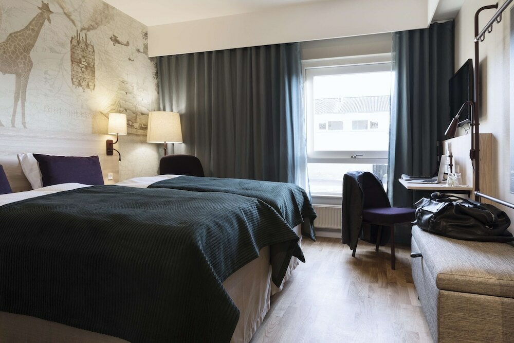 Фото отеля 2