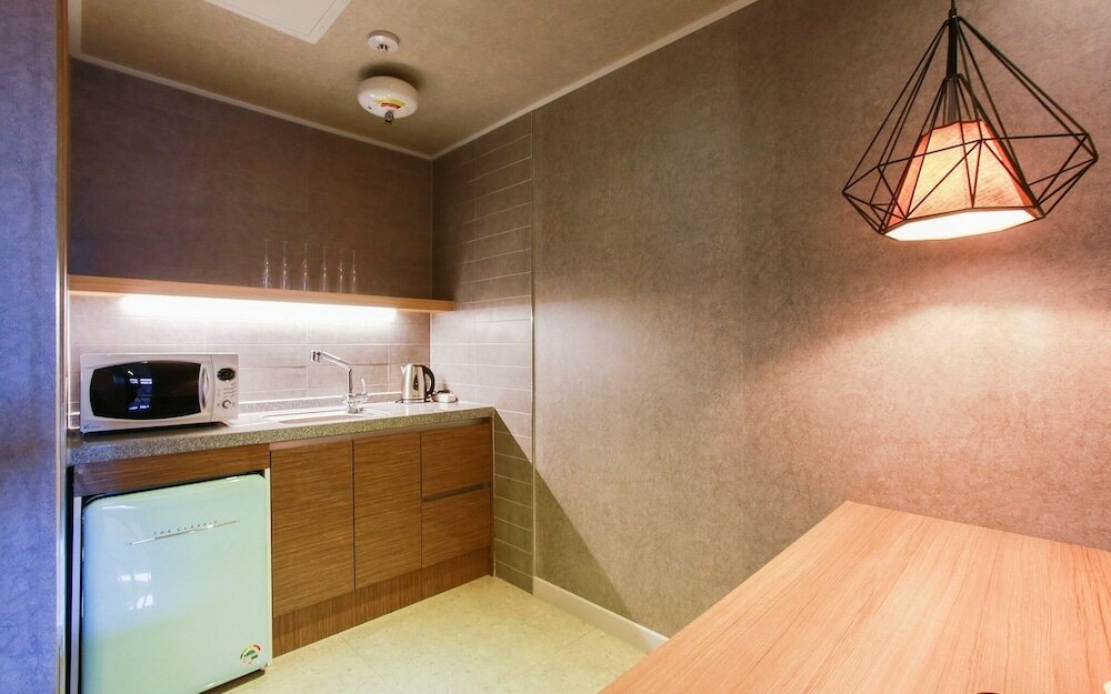 Фото Bucheon Boutique Hotel 375