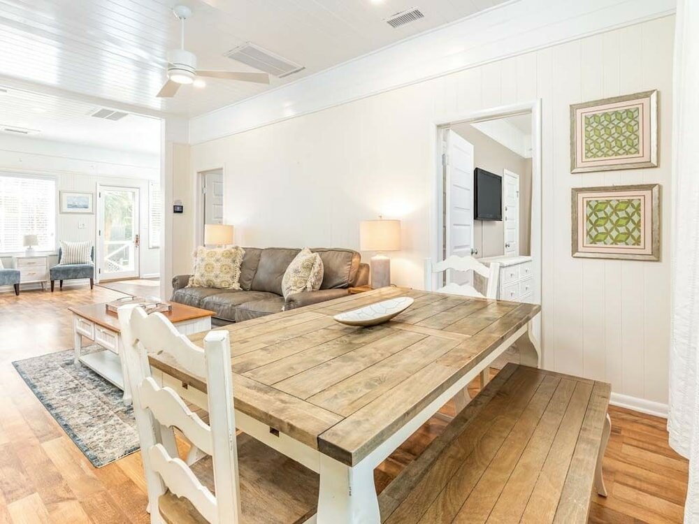 Фото Mullet Manor