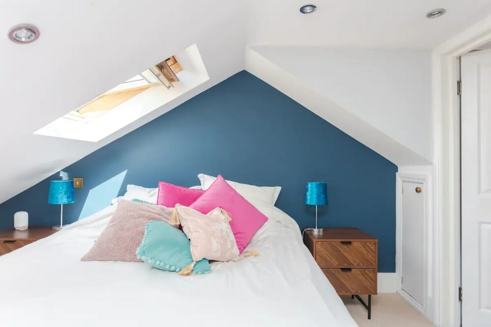 Фото Stunning 2 Bedroom Apartment in Maida Vale With a Garden