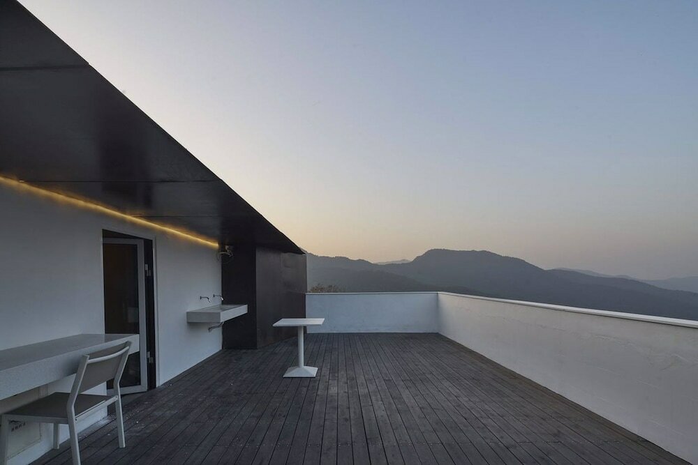 Фото Aventree Hotel