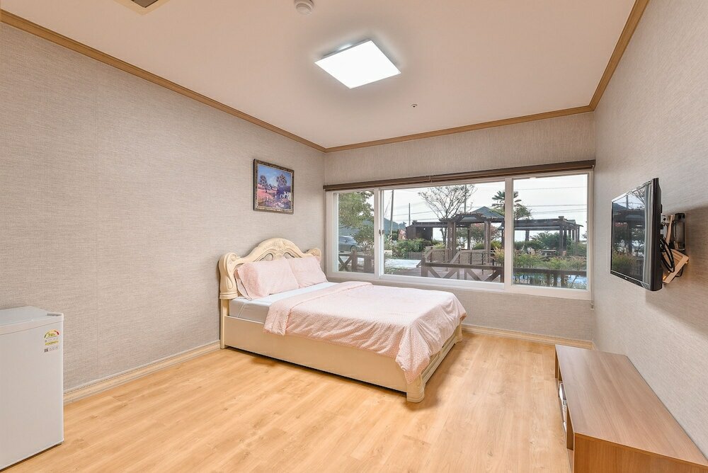 Фото Canada Sunset Village