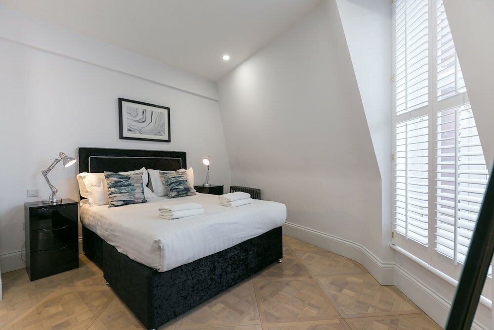 Фото Urban Chic - Shaftesbury