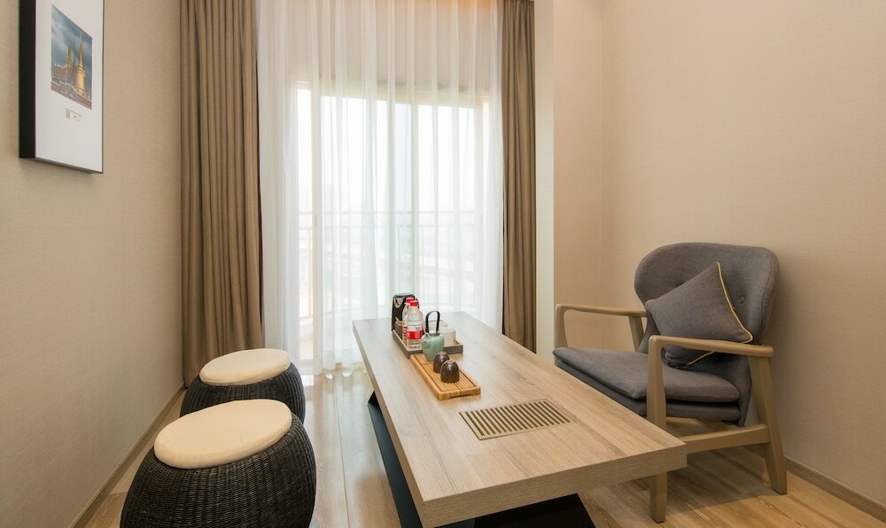 Фото Atour Hotel Hongyadong Riverside Chongqing