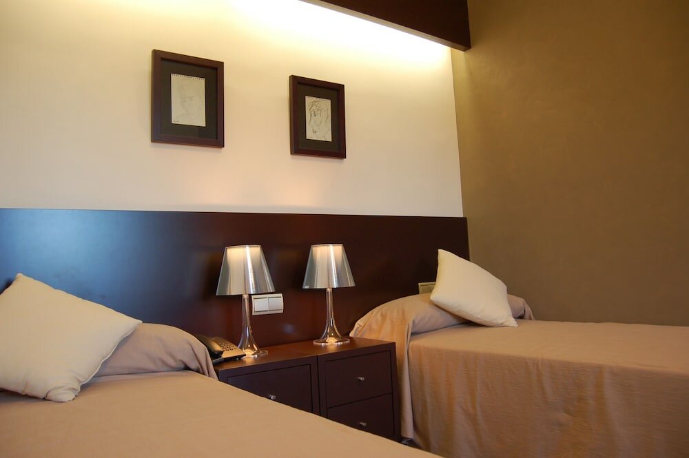 Фото Hotel Font Salada