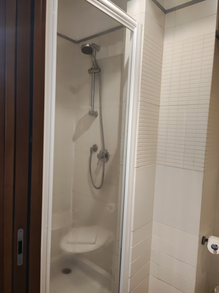 Фото Romalive Hotel