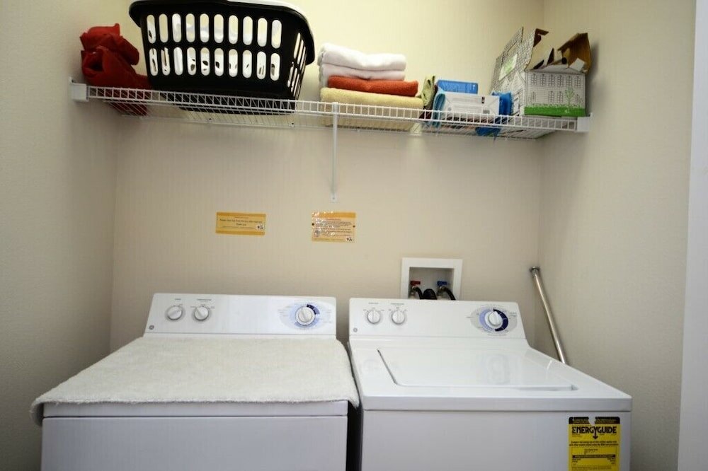 Фото 4726 4-bedroom Pool Home, cumbrian Lakes Kissimmee