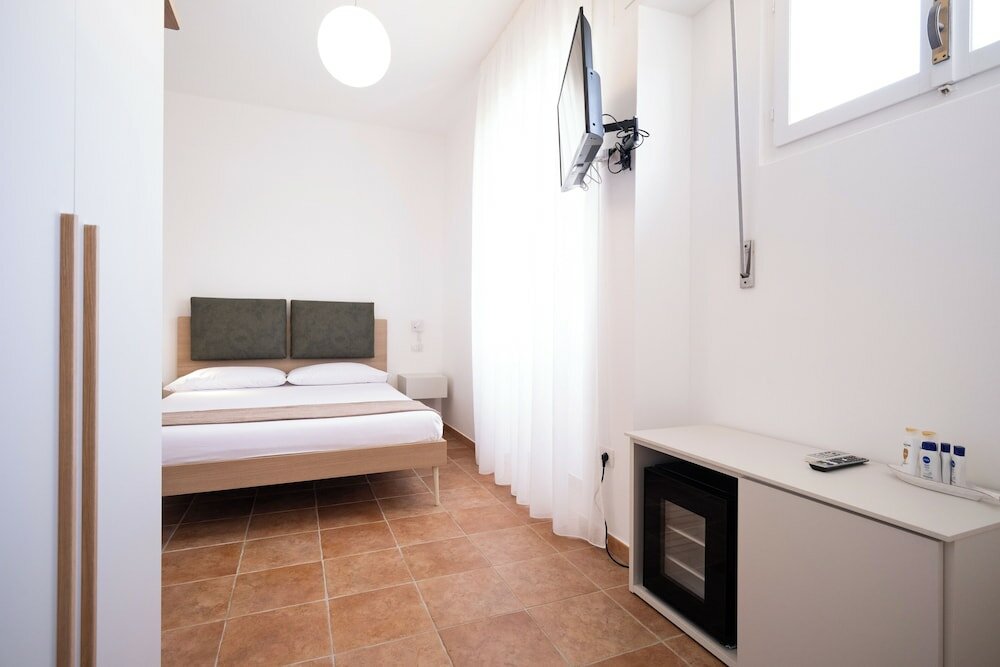 Фото Nautika Suites