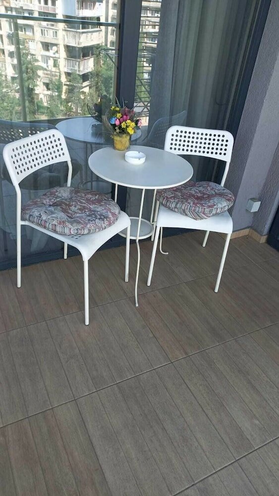 Фото Sol's M2 White Modern Apartments