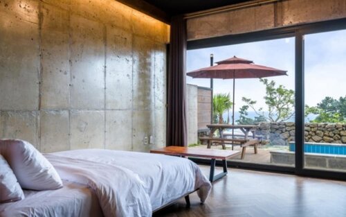 Гостиница Seogwipo Who House Pool Villa в Согвипхо