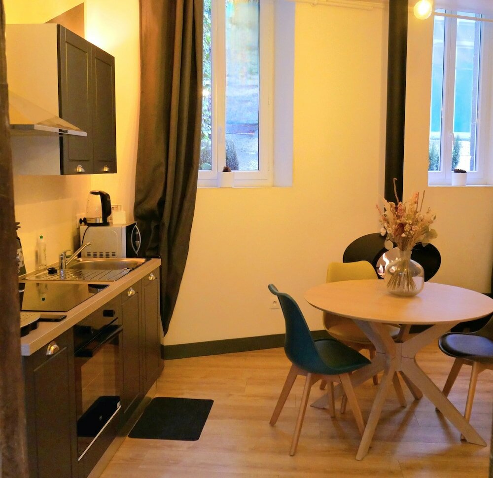 Фото Jk Suites - Appart-Hôtel - SPA Privatif