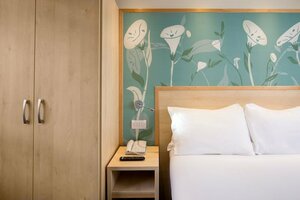 Гостиница Bedford Hotel