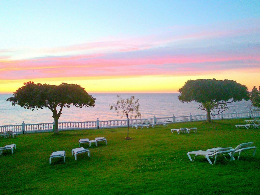 Фото Parador De Nerja