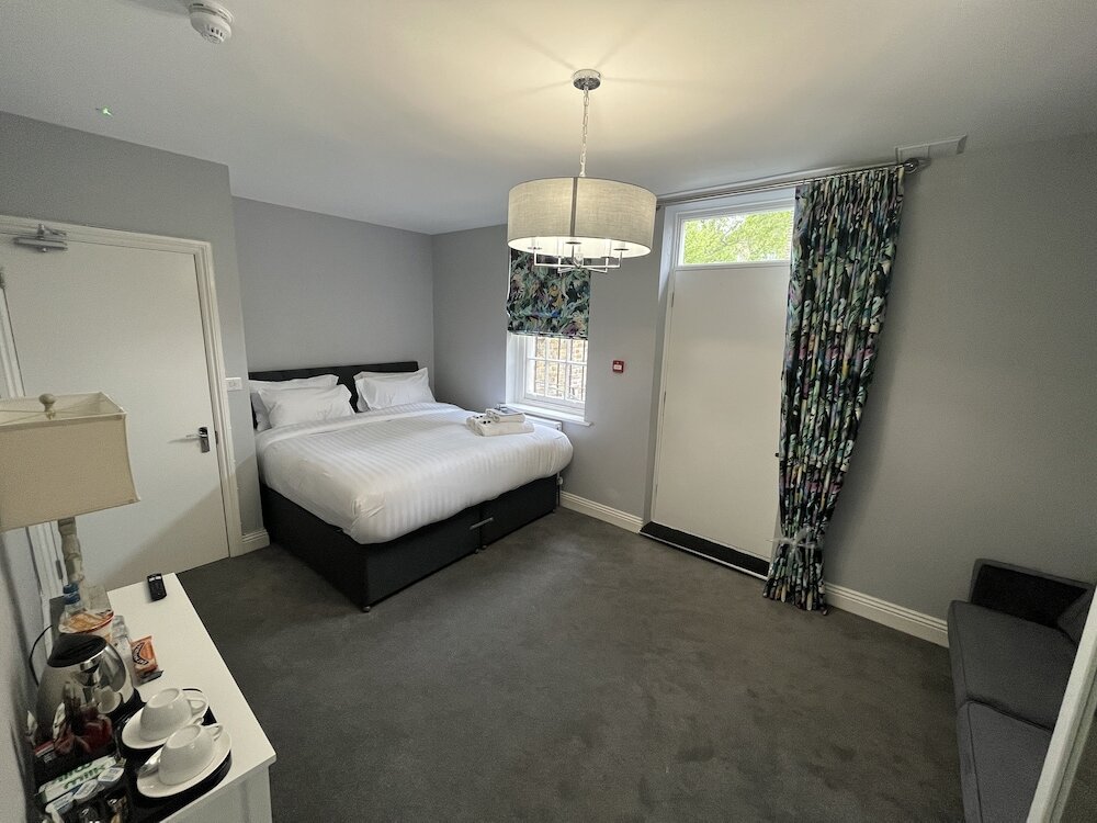 Фото Dockers Inn