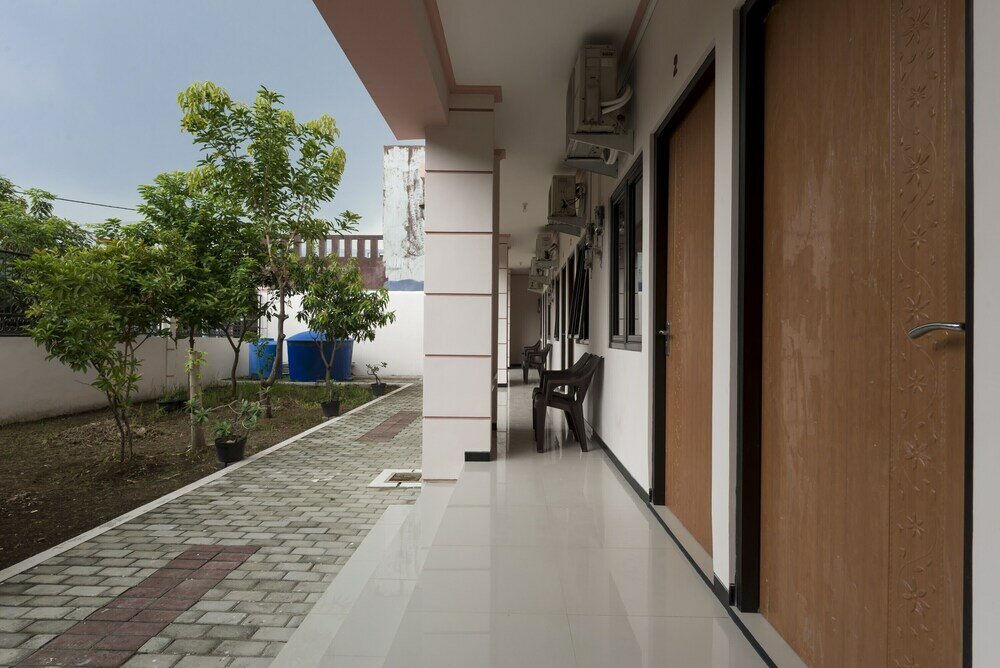 Фото KoolKost Syariah near Upn Veteran