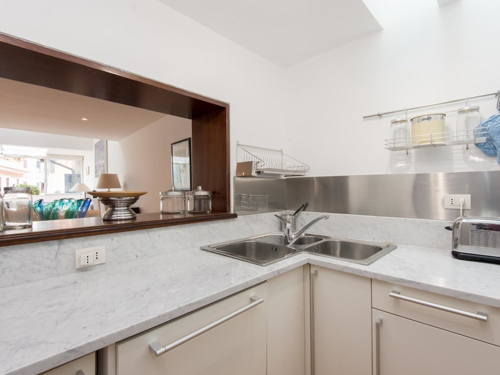 Фото Rsh Apartment Condotti Terrace