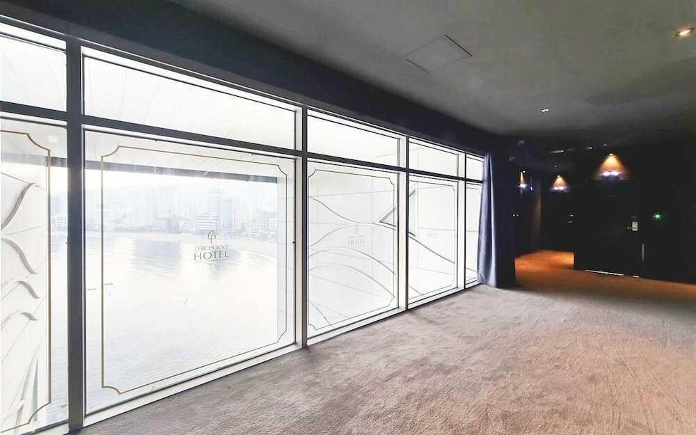 Фото Ocean The Point Hotel Gwanganli