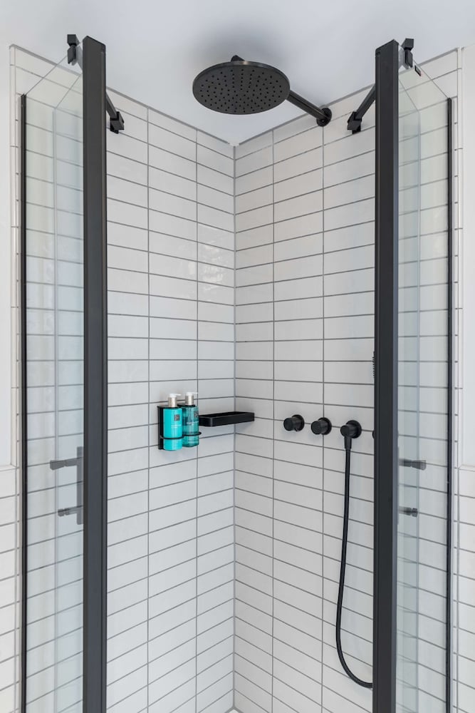 Фото Mornington London Kensington