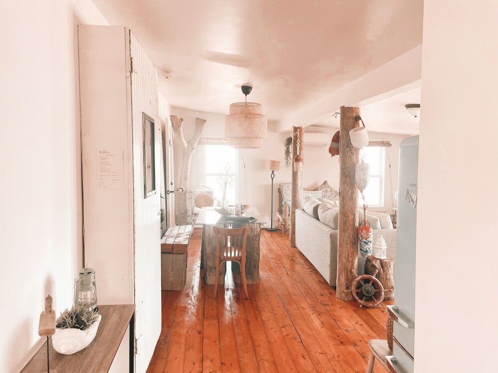 Фото Little Bird Inn