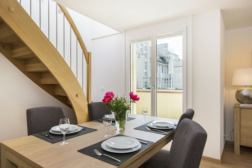 Фото Nest - Stampfenbachstrasse