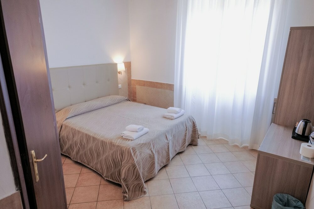 Фото Hotel Alex Square