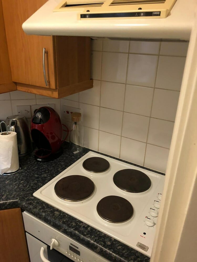 Фото Bright Apartment in Marble Arch by Allô Housing