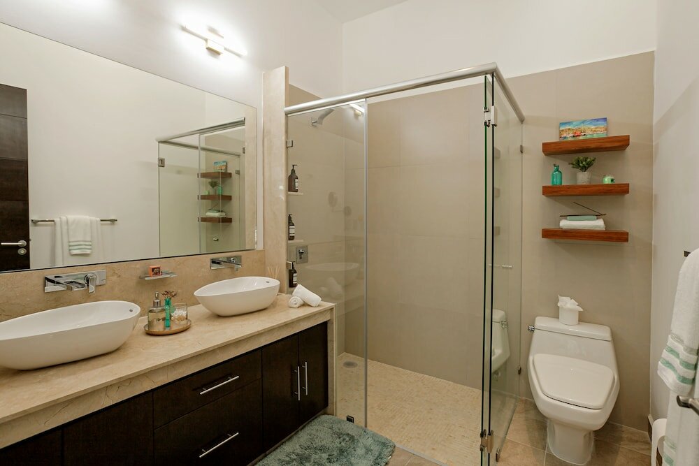 Фото Marvellouse Town House, Terrace, Pool and Golf