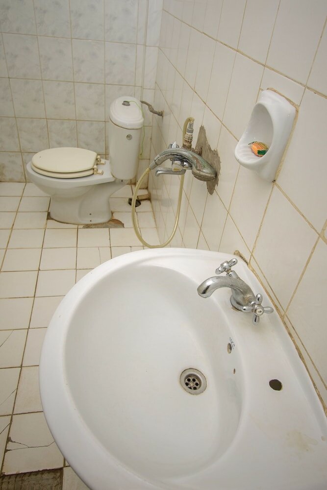 Фото Mwana Highway Hotel Iganga