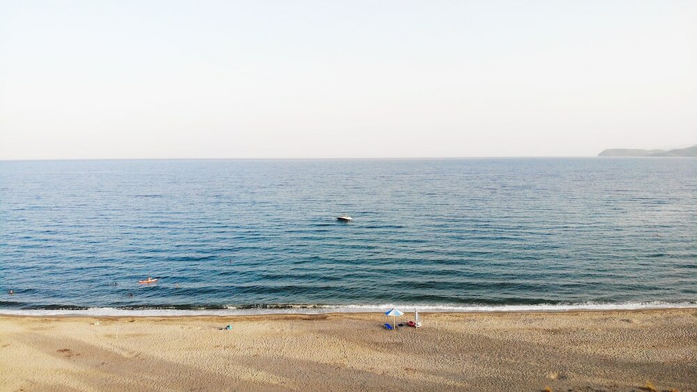 Фото Margo Beach Hotel