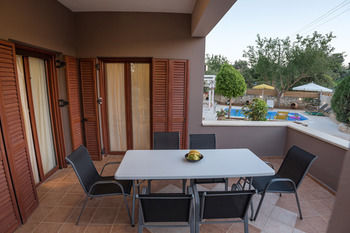 Фото Villa Camellia