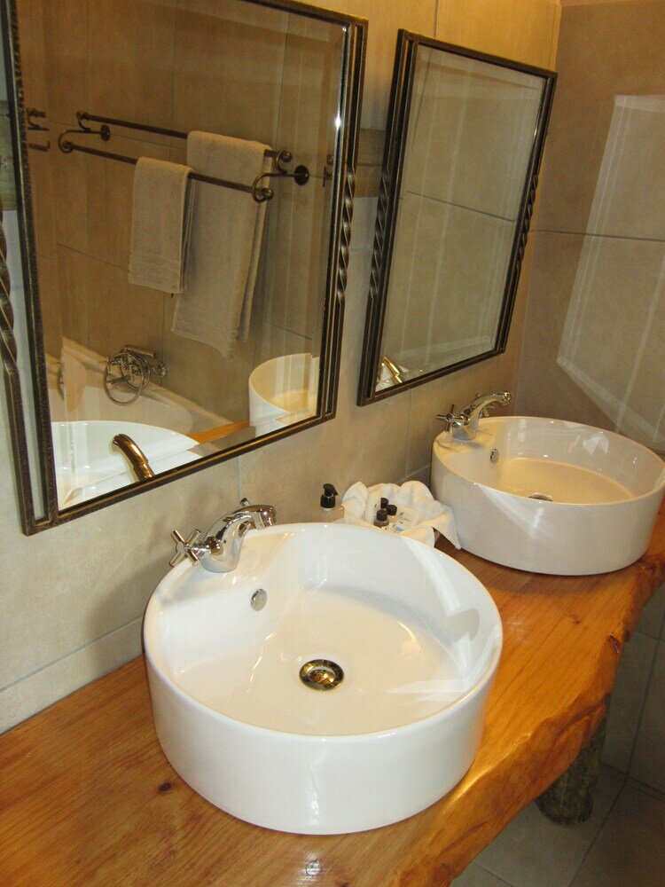 Фото Woodlands Game Lodge