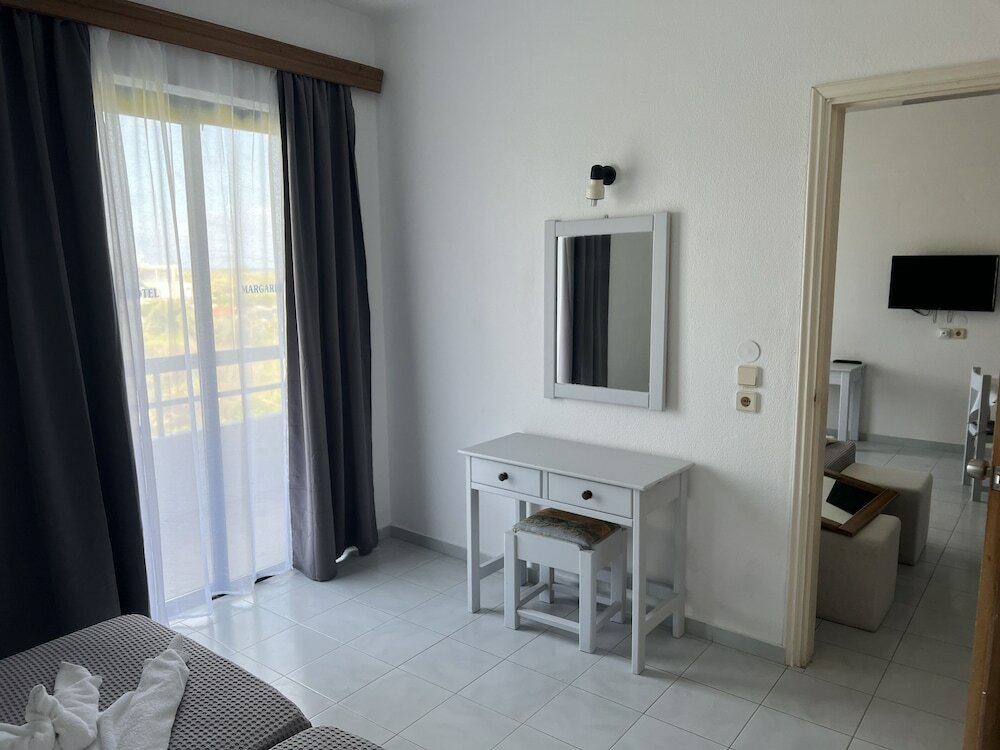 Фото Margaret Hotel Rhodes