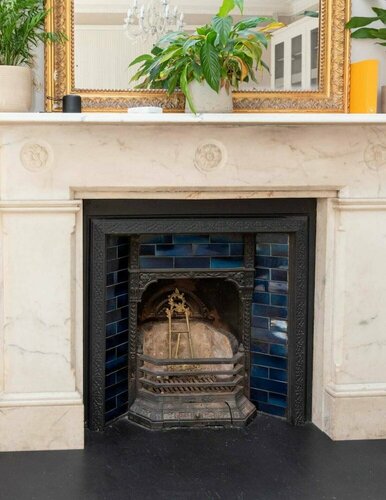 Гостиница Charming 1bd Flat With Balcony - Kensington в Лондоне