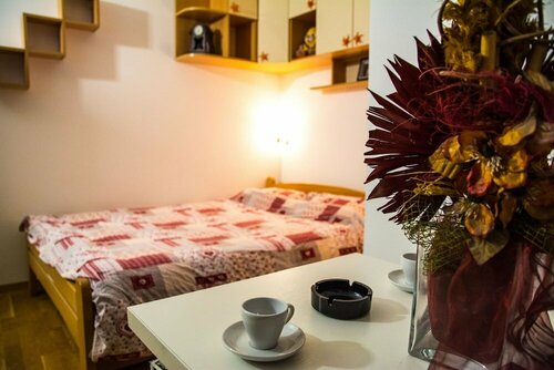 Апартаменты Rooms And Apartments S в Белграде