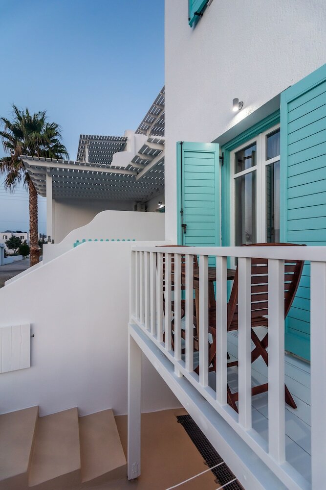 Фото Michalis Studios