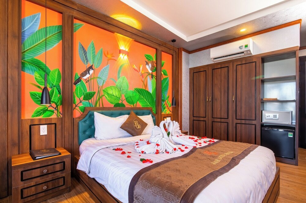 Фото Jade Scene Hotel