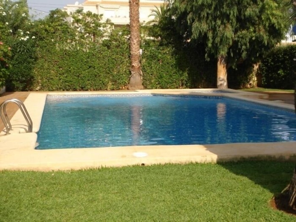 Фото Apartamentos El-Faro-45