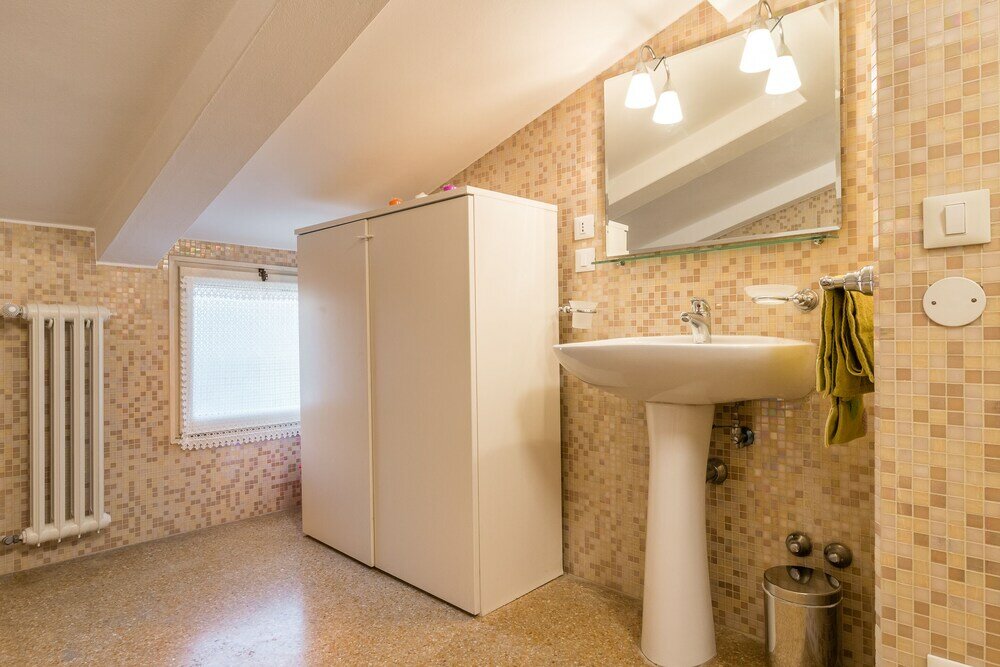 Фото Red House close to Accademia Bridge