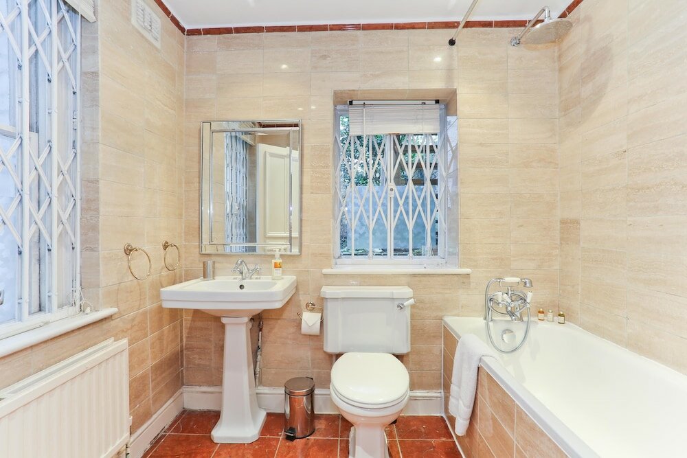 Фото The Chelsea Apartment