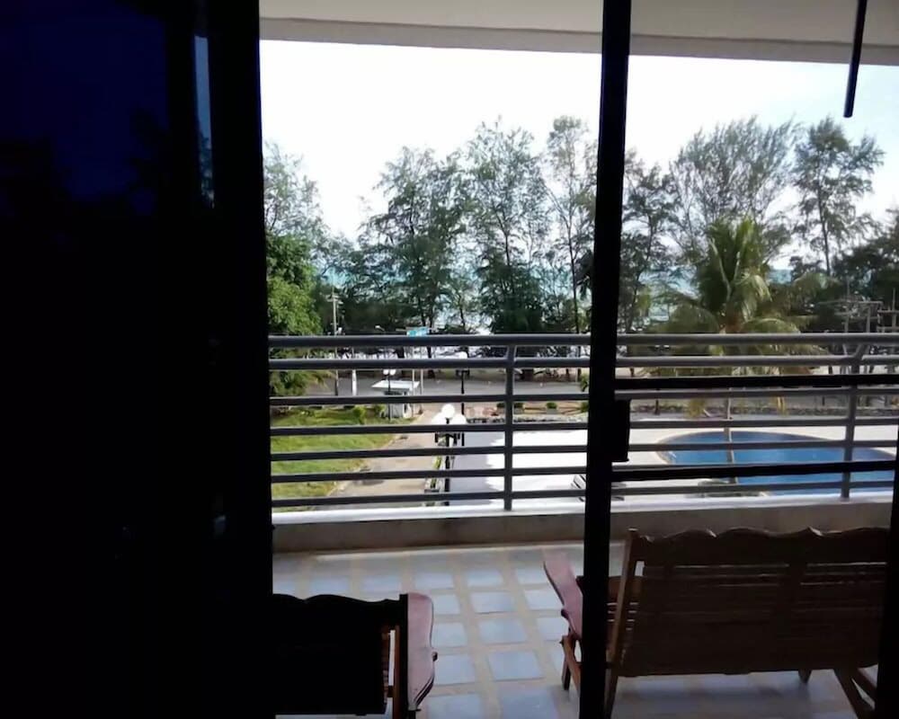 Фото The Royal Rayong by Nun