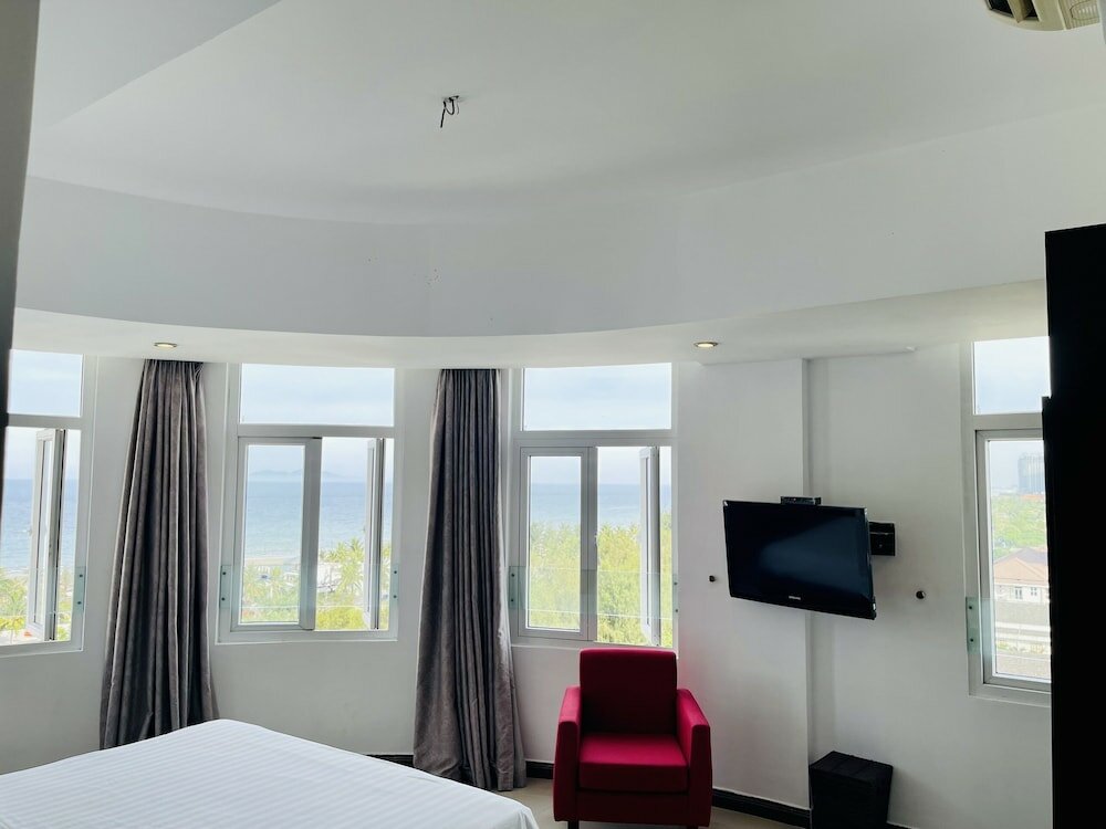 Фото Queen Palace Hotel Da Nang