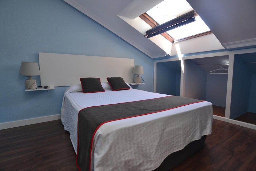 Фото Hostería El Bodegón De Gredos