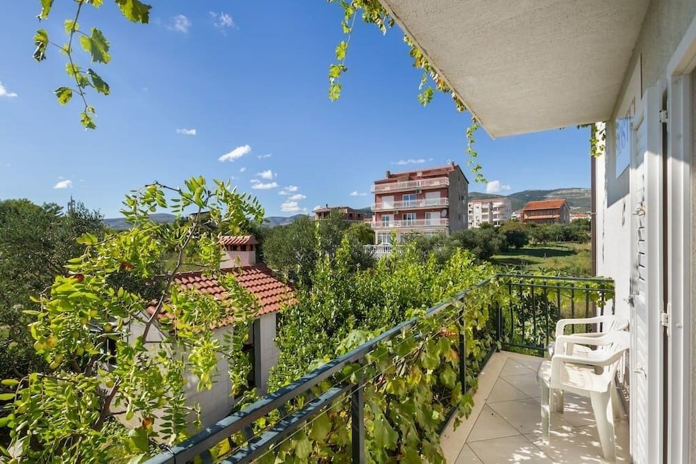 Фото Hostel Oktarin