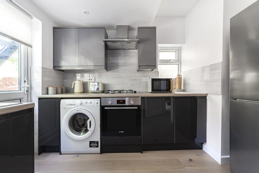 Фото The Neasden Villas