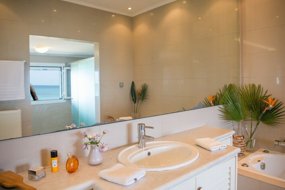 Фото Azzuro Beach House