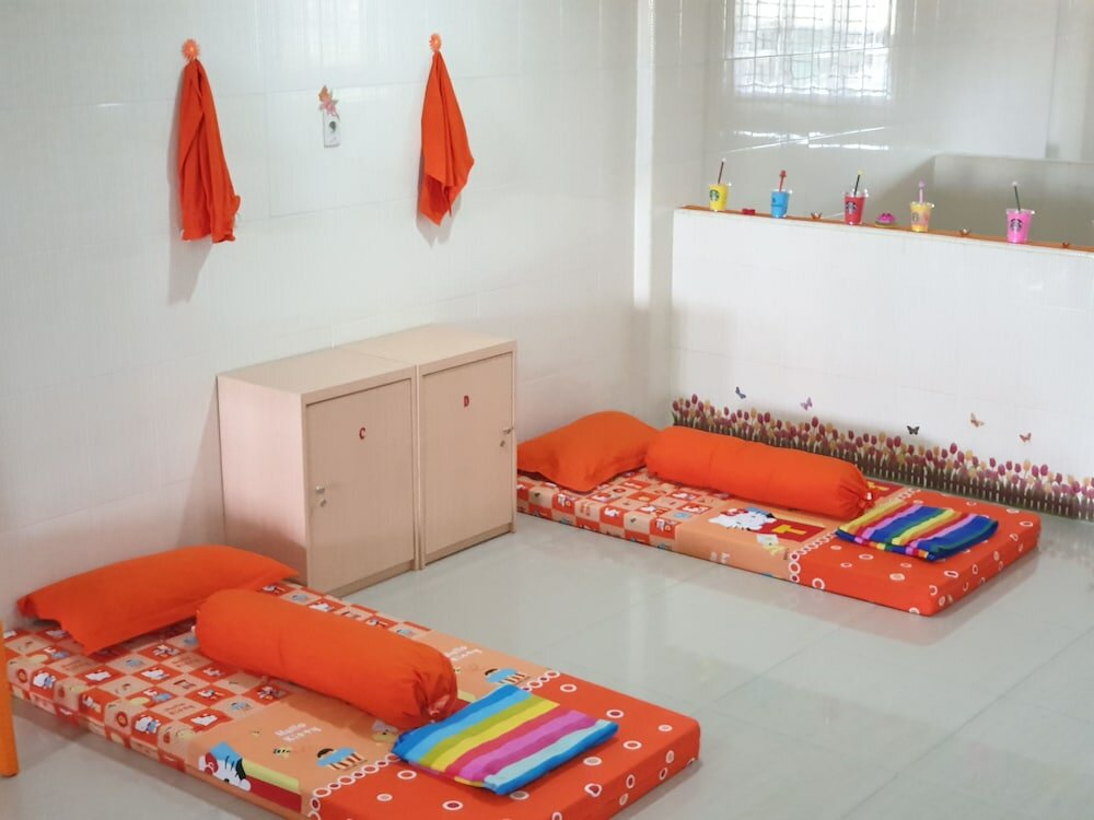 Фото Hong Jaya Homestay - Hostel
