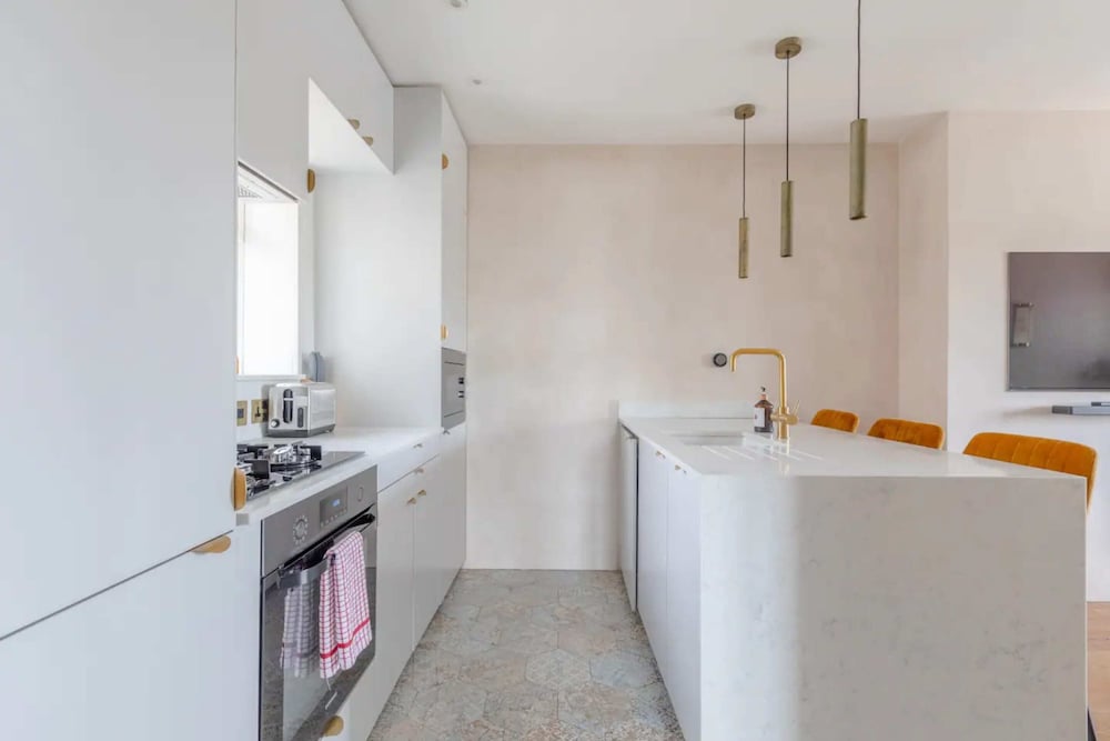 Фото Quirky 2bd Flat in De Beauvoir