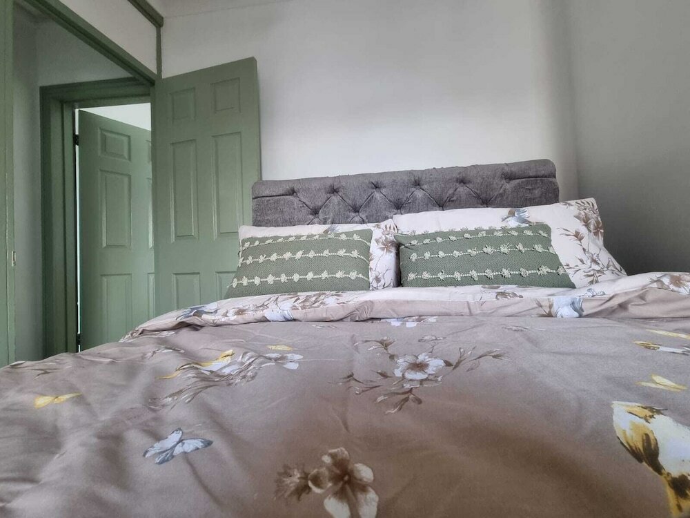 Фото Stylishly Designed House Dartford