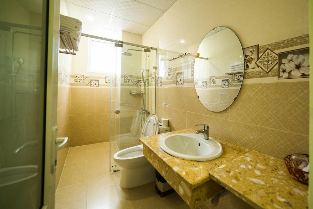 Фото Trung Nhan Hotel