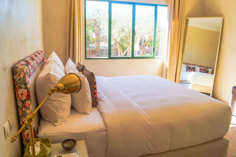 Фото Jenan Mayshad